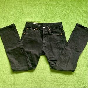 Black Levi’s 501 93’ original regular-relaxed fitting denim jeans waist size 28